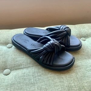 Seychelles Women’s Simply The Best Leather Slide Sandal